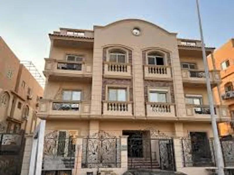 فيلا 328م -قرب التسعين الجنوبى- التجمع