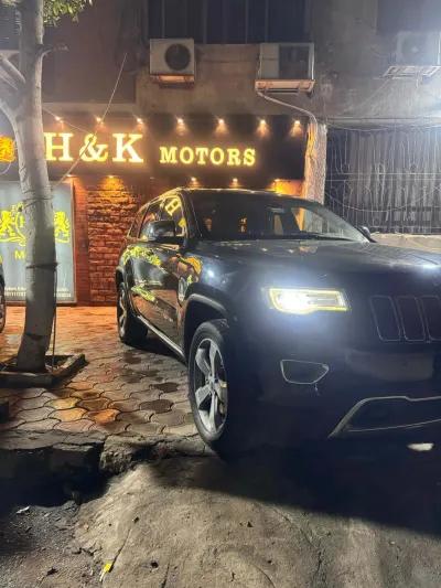 جيب جراند شيروكي 2015