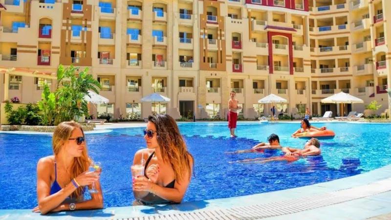 استوديو بالغردقة قريب من البحر 54م