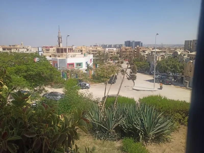 شقة للبيع في الشيخ زايد