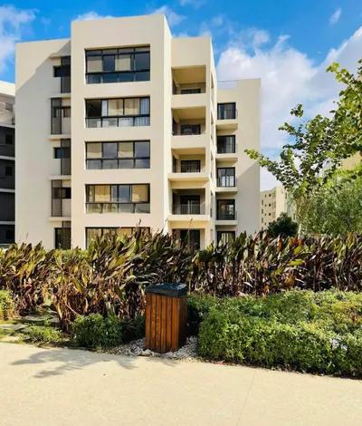 شقة للبيع في أو ويست