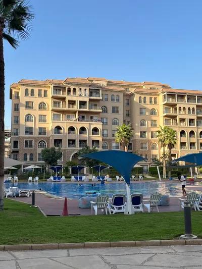 شقة للبيع في 90 افينيو