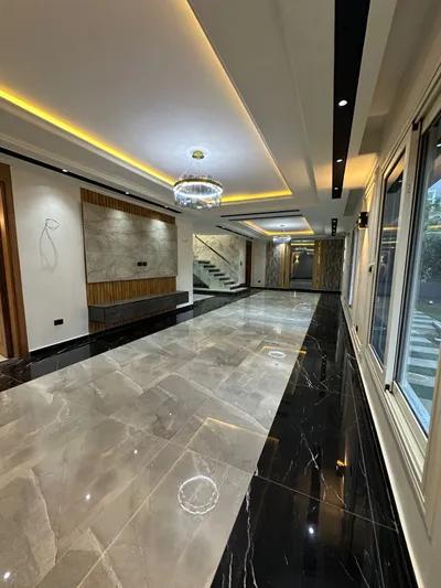 شقة للبيع في امورادا