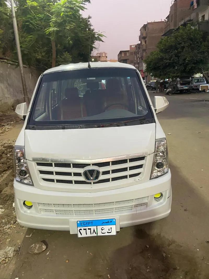 سيارة فيكتوريا ١٠ راكب