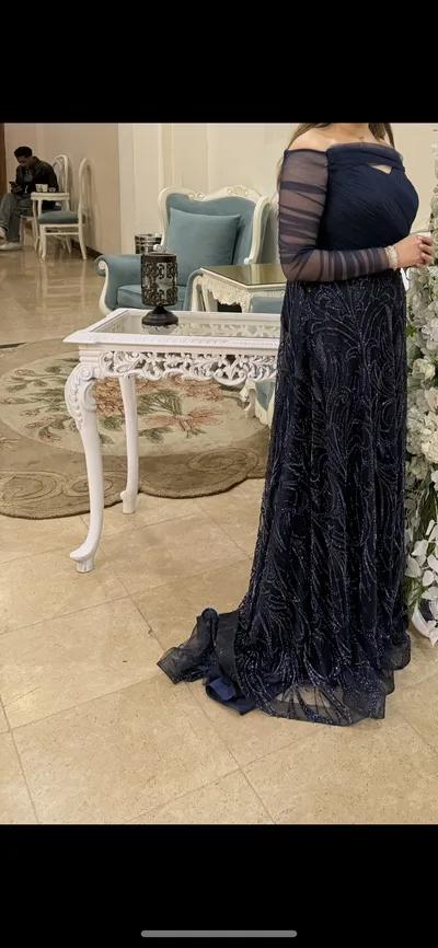 فستان فخم جدا من اجود أنواع الأقمشة في رشدي, الإسكندرية - 1,000 EGP