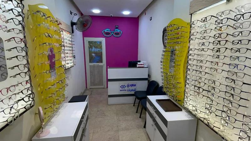 محل تجاري للبيع امام محطة مترو عين شمس