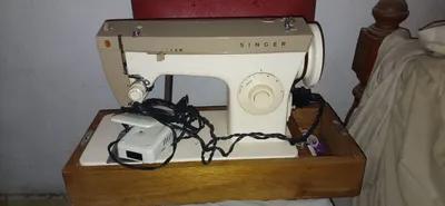 ماكينة سنجر "حديد" موديل 241C حالة نادرة بالصندوق الأصلي في ميامي, الإسكندرية - 3,000 EGP