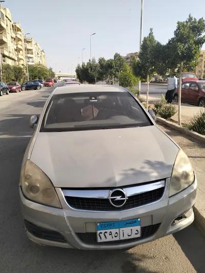 اوبل فيكترا 2008