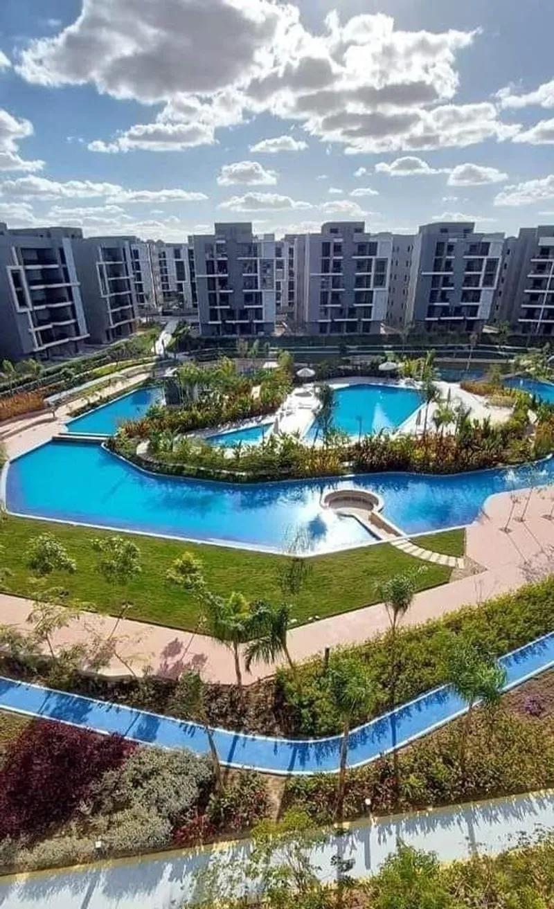 بنتهاوس للبيع استلام فوري في كمبوند صن كابيتال قلب 6 اكتوبر