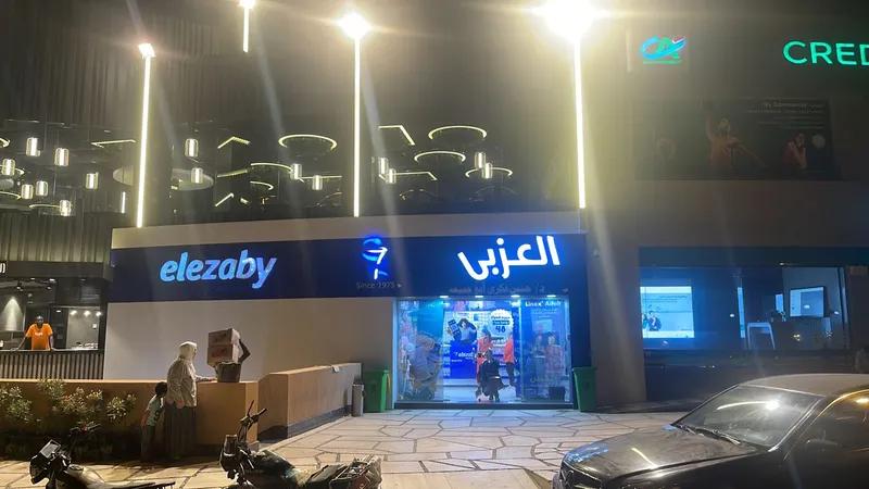 صيدلية للبيع حصري , جاهزة للمعاينة , في مول طبي بالكامل