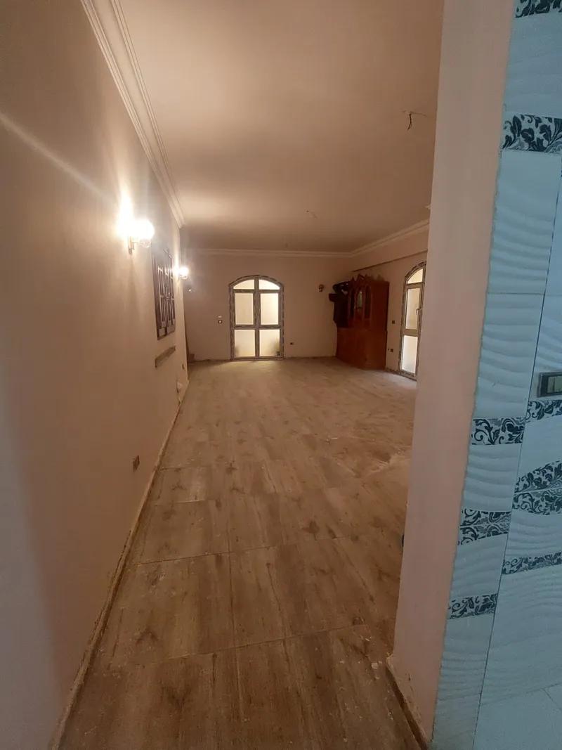 دوبليكس في حي المستثمرين بكمباوند المستشارين