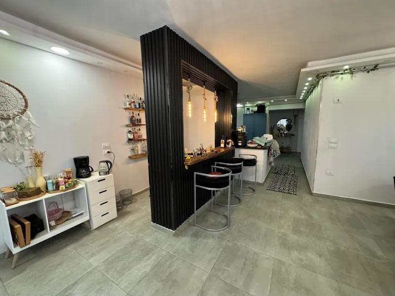 شقه للبيع لقطه في البنفسج12 فيلات تشطيب الترا لوكس 💯🏠🏠