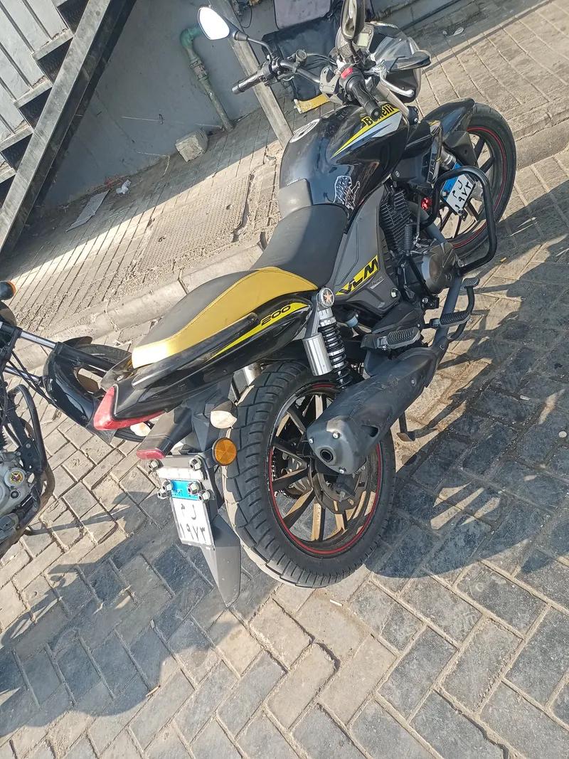 بنيلى vlm 200موديل 2025