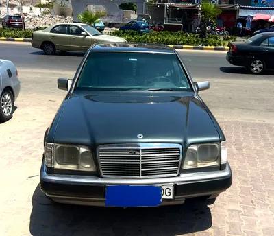 مرسيدس بنز أخرى 1994