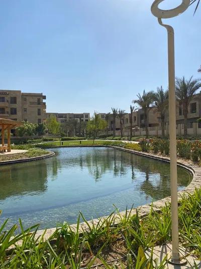 شقة للبيع في تاج سيتي