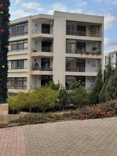 شقة للبيع في تاج سيتي