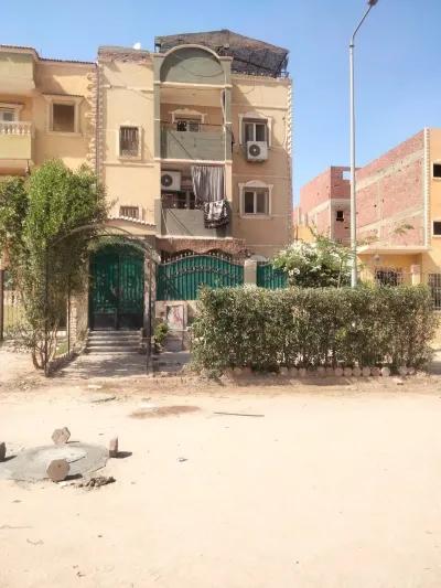 عمارة سكنية للبيع في مدينة الفردوس