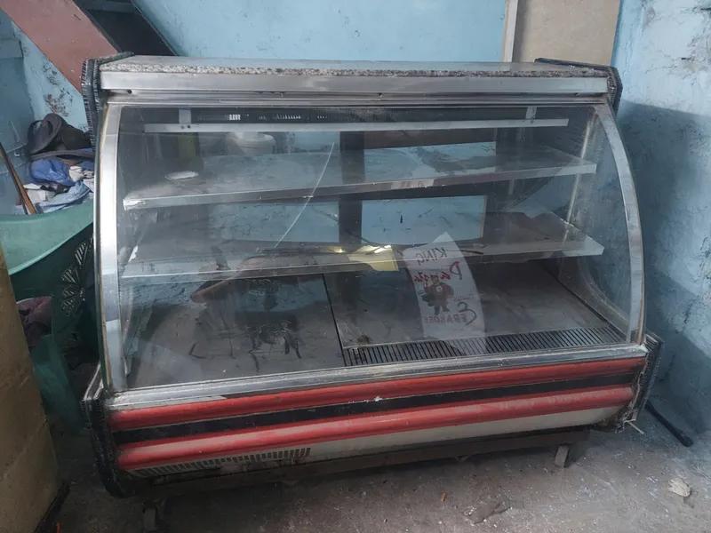 ثلاجه عرض جبن