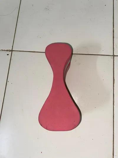 عضمة pull buoy في حدائق حلوان, القاهرة - 80 EGP