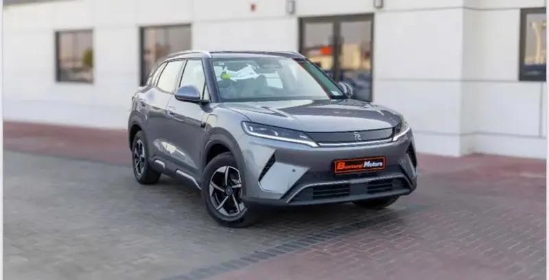 سيارة كهربائية