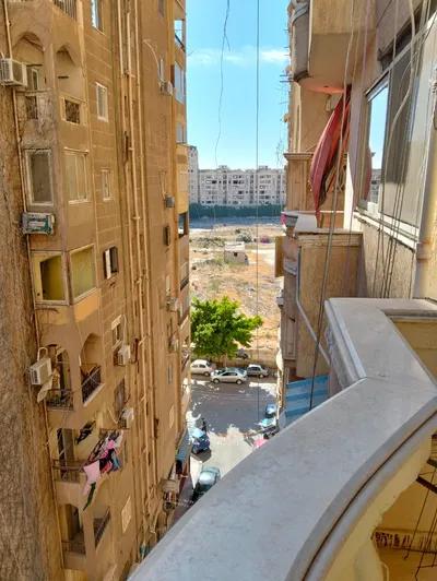 شقة للبيع في سموحة