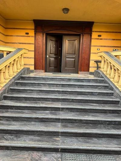 فیلا للبيع في الحي السابع