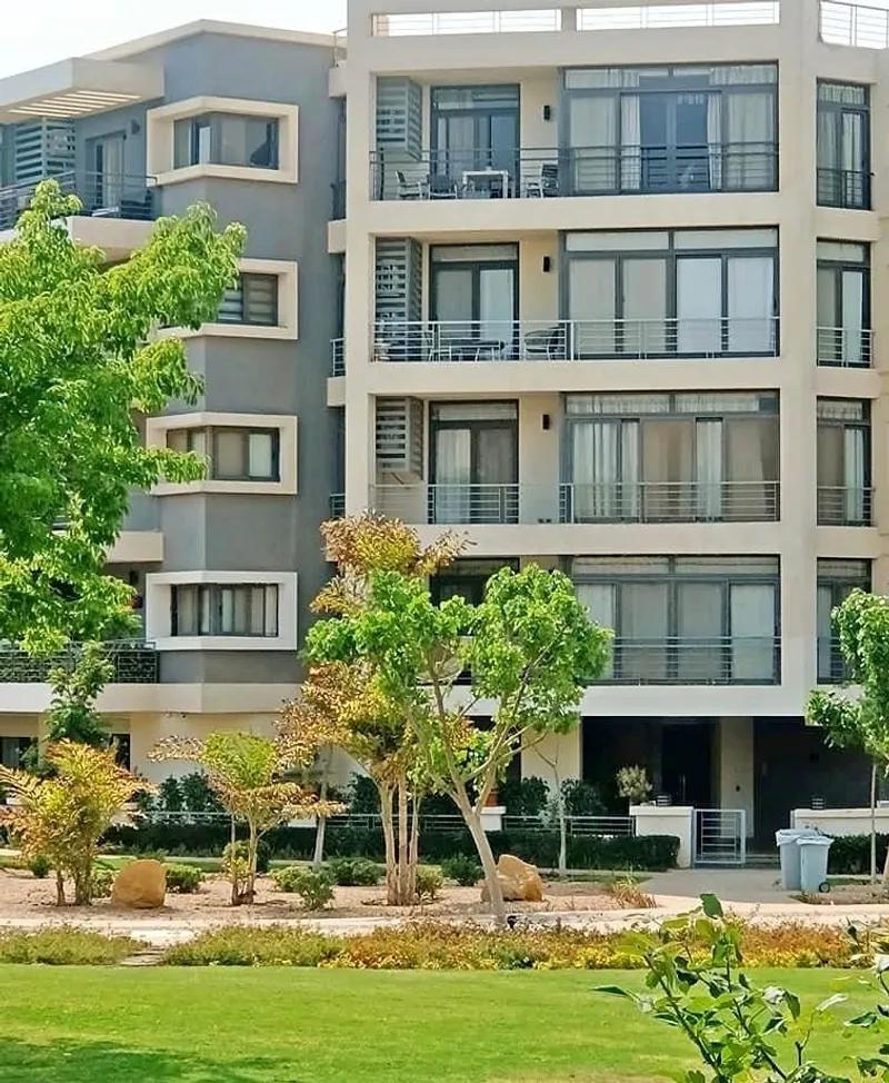 لسرعة البيع باقل سعر شقة 166م في كمبوند تاج سيتي