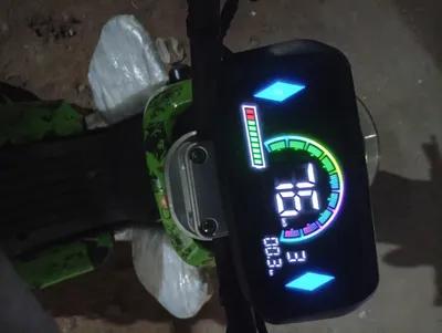 دراجات نارية سكوتر كهربائي 2025