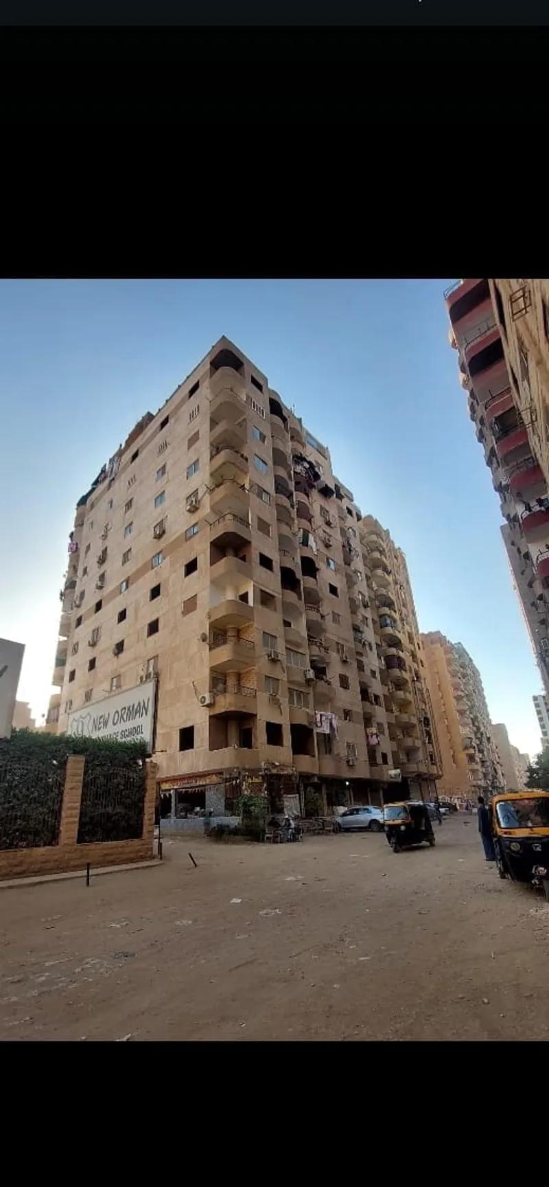 شقة ممتازة للبيع نص تشطيب