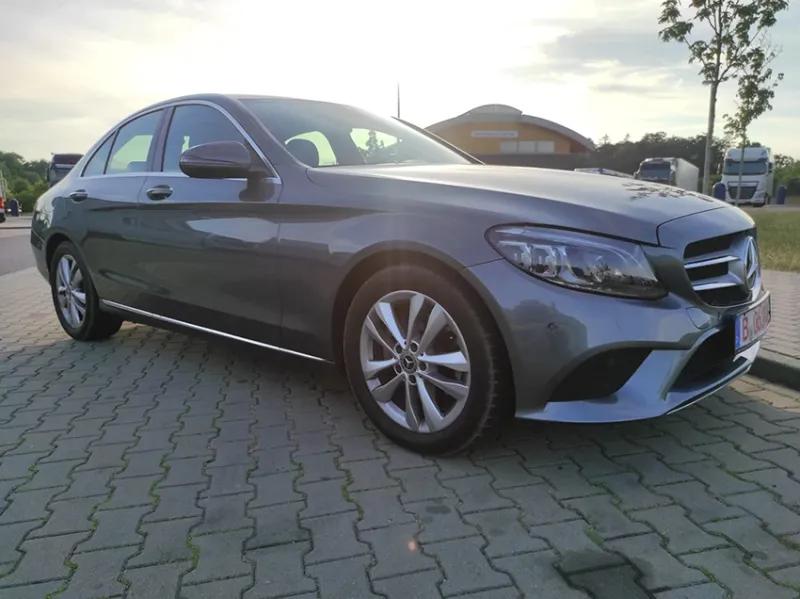 Mercedes Benz Avengard c180