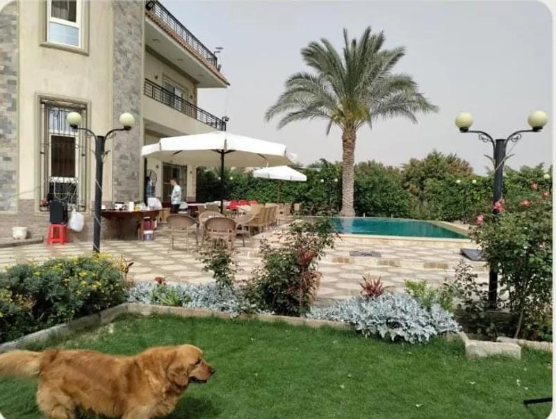 مزرعة فدان بفيلا في الريف الاوروبي منطقه بافاريا