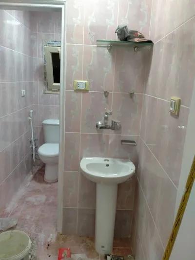 عياده او مكتب اداري