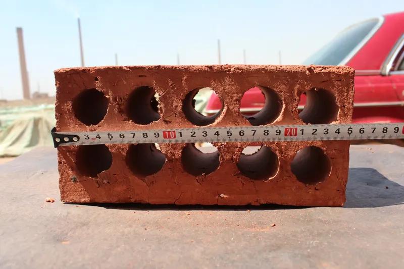 مصنع طوب احمر في مصر