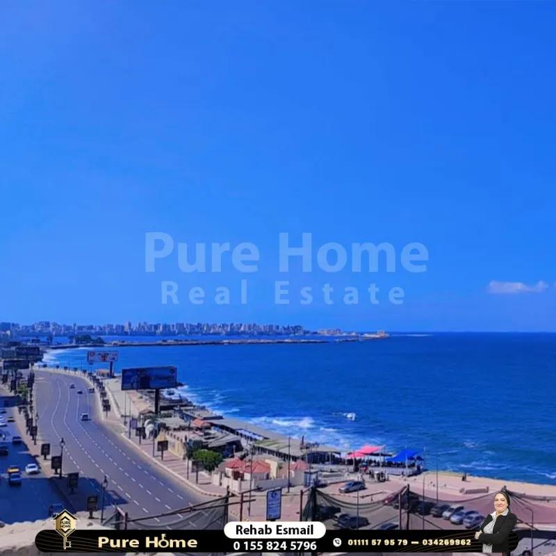 شقه مفروشه للايجار - كامب شيزار - بحر مباشر