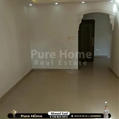 شقة للبيع في لوران