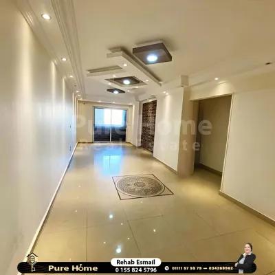 شقة للايجار - الابراهيميه– تاني نمره علي بحر