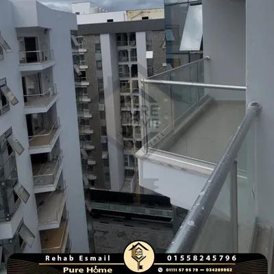 شقة للايجار 155 م – في كومبوند راقي بسموحة