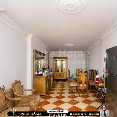 شقة للبيع في لوران