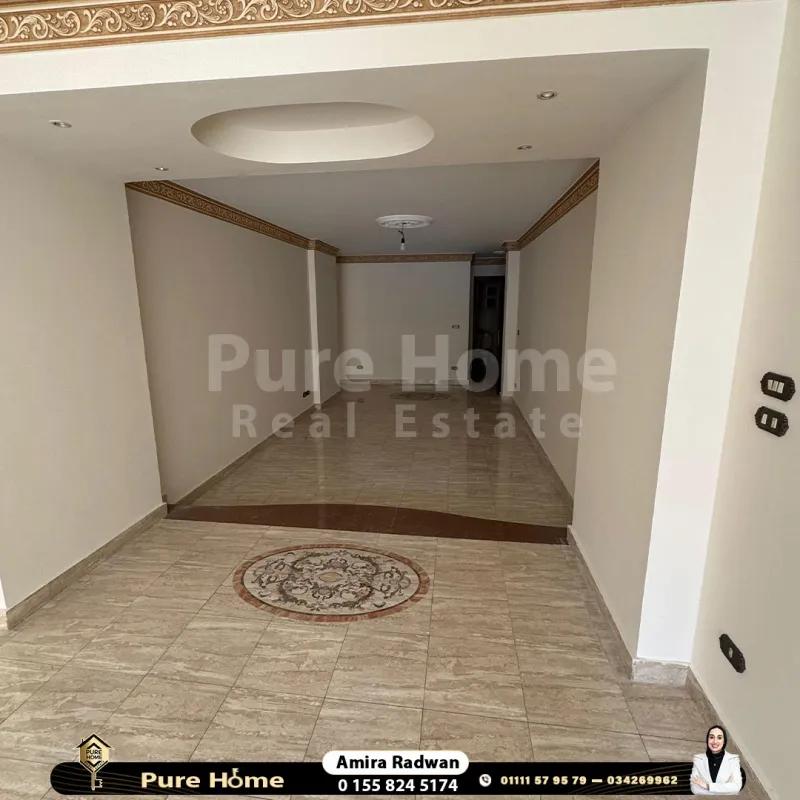 شقة للايجار – ستانلي – خطوات من البحر