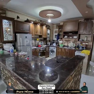 شقة للبيع في كامب سيزار