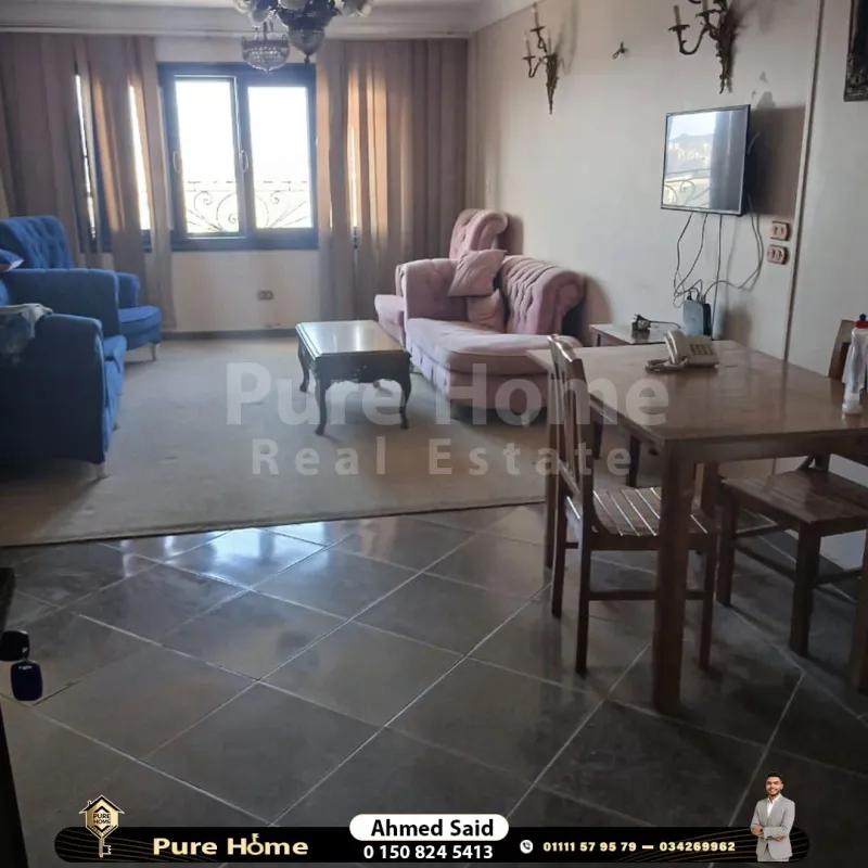 شقة للايجار المفروش – سموحه – خطوات من جامعة فاروس