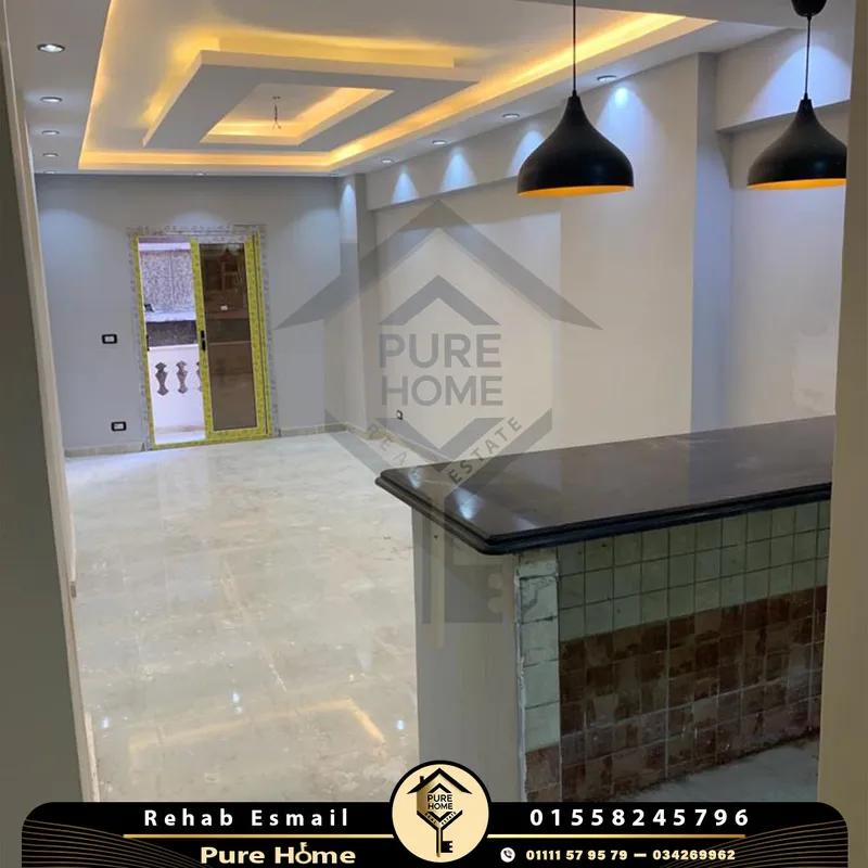 مقر اداري للايجار 130 م – كليوباترا – خطوات من البحر