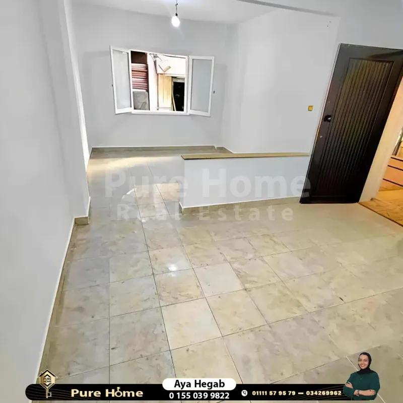 شقة للبيع - سان ستيفانو - خطوات من مول سان ستيفانو