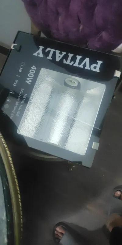 كشاف اضاءه400w في رأس البر, دمياط - 3,000 EGP