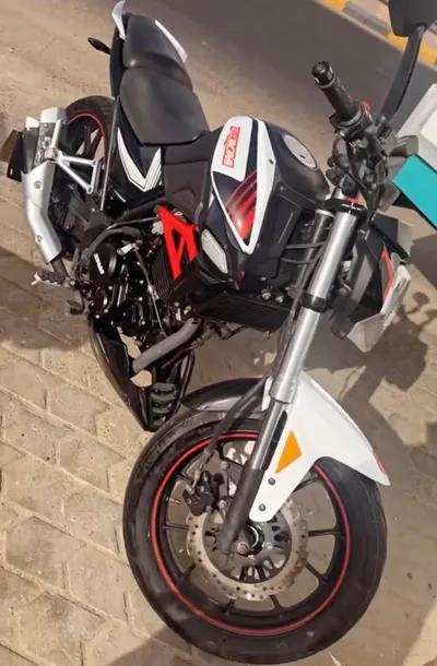 موتوسيكلات اس ار ام 2022