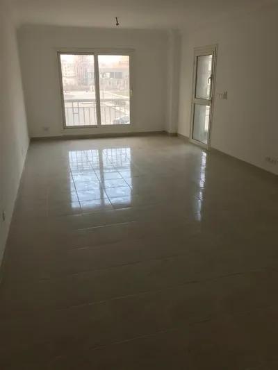 شقة للبيع في مدينتي