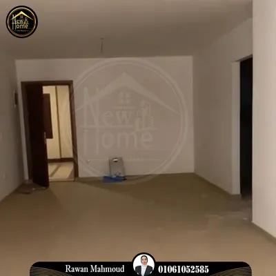 شقة للبيع في سموحة