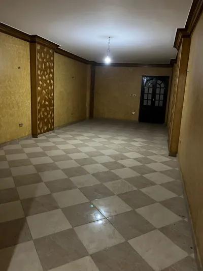 شقة للبيع في الطالبية