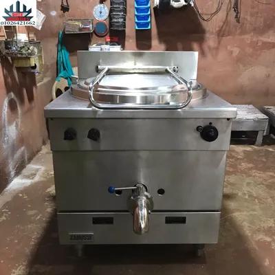 حلة طبخ وسليق زانوسي ايطالي 120 لتر غاز في المقطم, القاهرة - 65,000 EGP