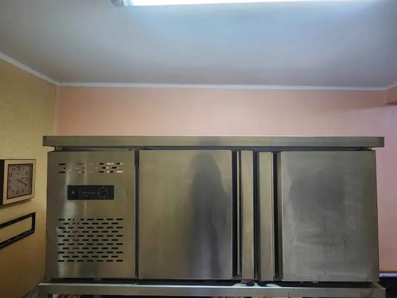 ثلاجة اندركونتر استيراد مع استاند